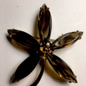 Vintage flower brooch